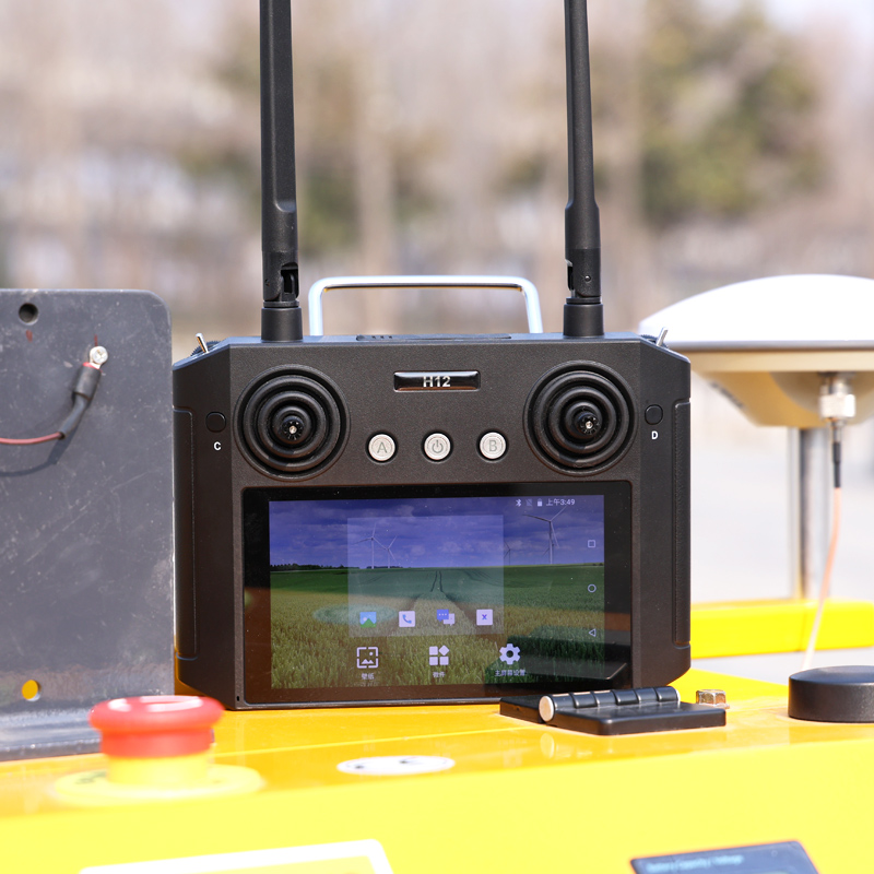 جزازة عشب زراعية AWY-550 مزودة بنظام تحديد المواقع العالمي (GPS)