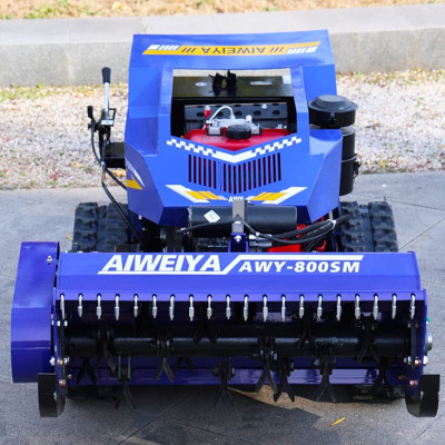 Op afstand bedienbare klepelmaaier