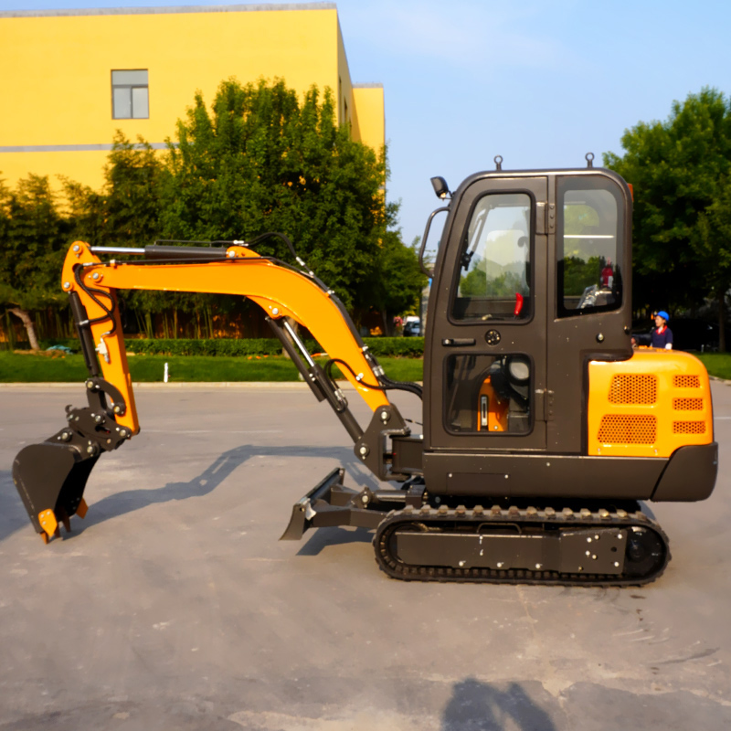 mini-pelle de 3 tonnes