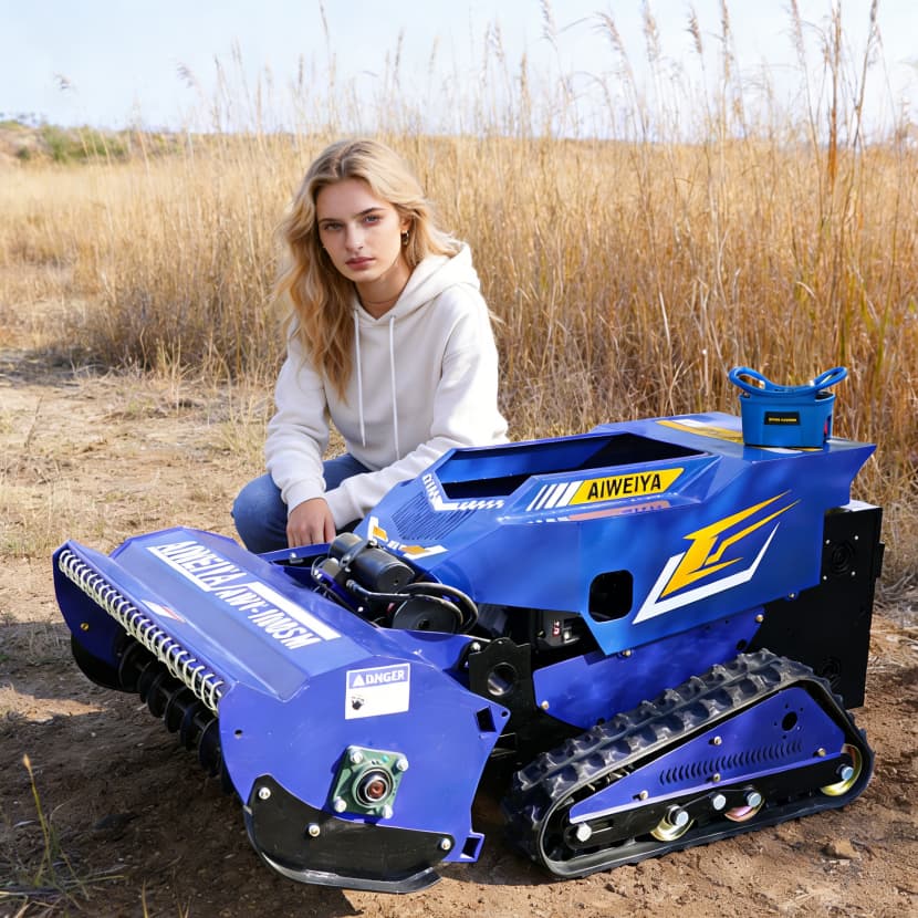 جزازة العشب ذات المِذباب AWY 1000SM