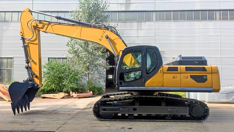 23 tonnás kotrógép